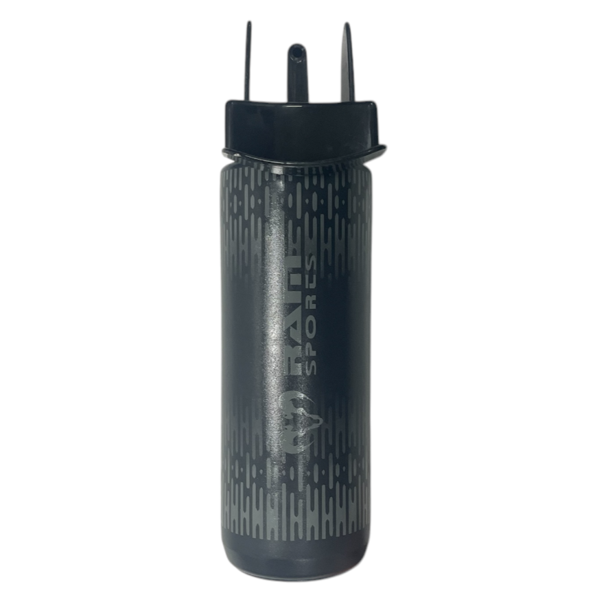 8 Hygienic Water Bottles & Metal Carrier Set